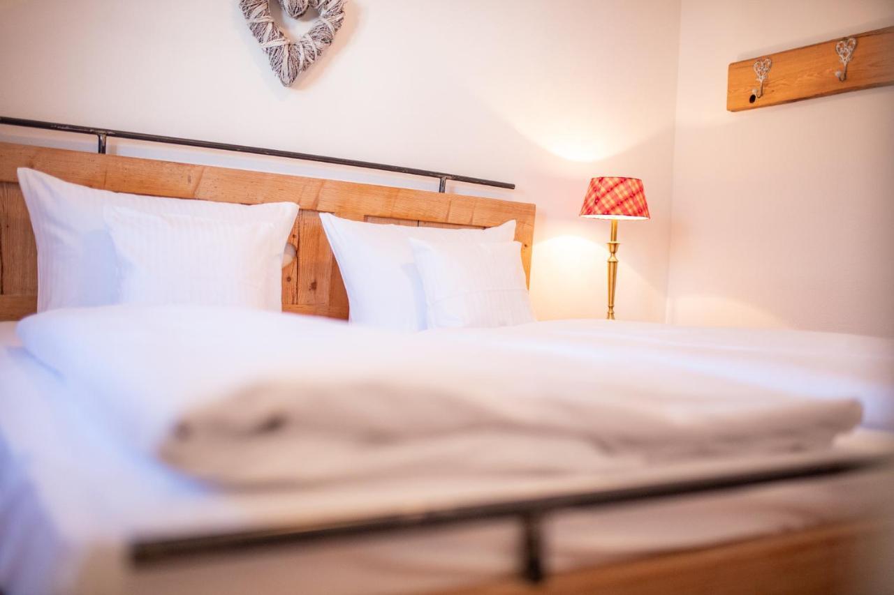 Ferienwohnung Kloana Waxlstoa Garmisch-Partenkirchen Exterior foto