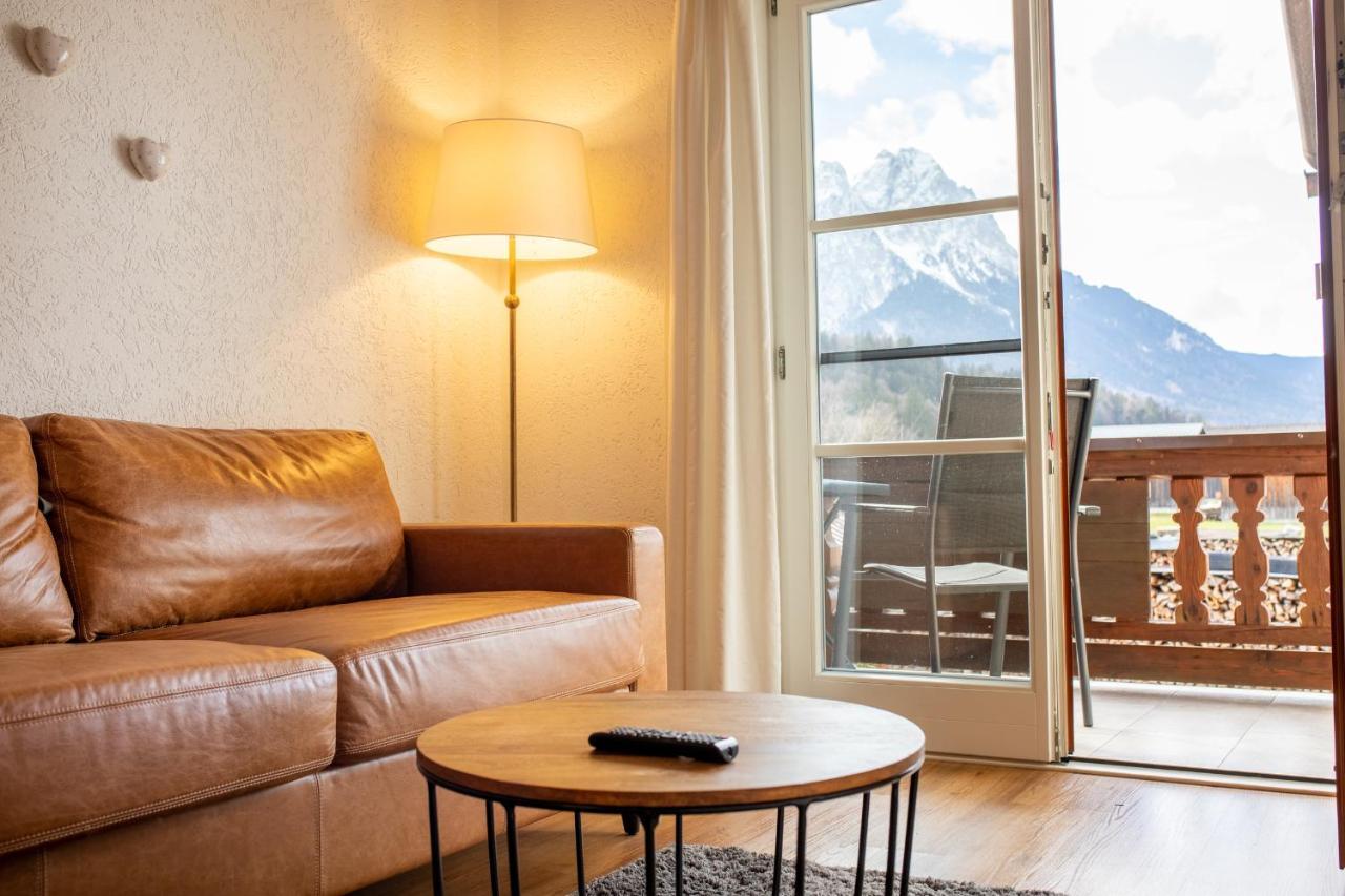 Ferienwohnung Kloana Waxlstoa Garmisch-Partenkirchen Exterior foto